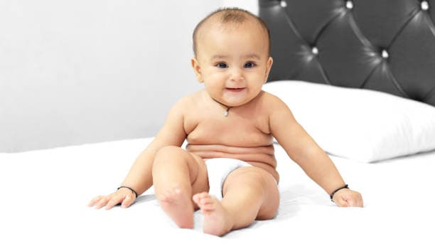 Newborn Photography Slide 4